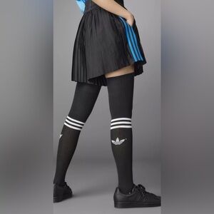 Adidas Skorts size XS blue version plated shorts
